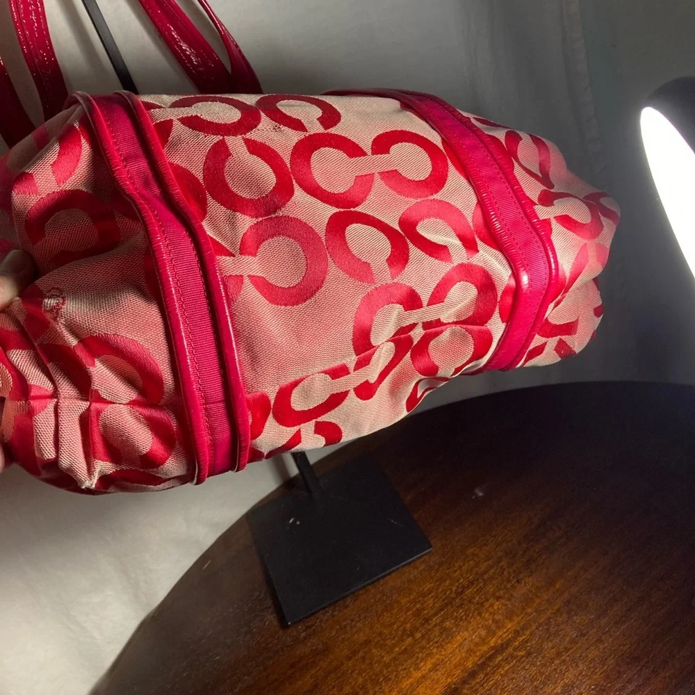 Coach 14530 POPPY Block Op Glam pink Women's Tote Bag